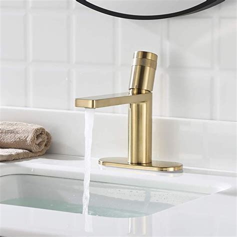 EZANDA Brass Single Handle Bathroom Faucet with Deck Plate, Pop-up Sink Drain Assembly & Faucet Supply Lines, Matte Black, 1416404